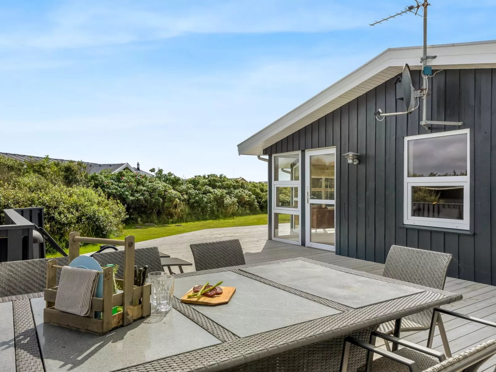 "Cvetan" - 200m from the sea-Outside