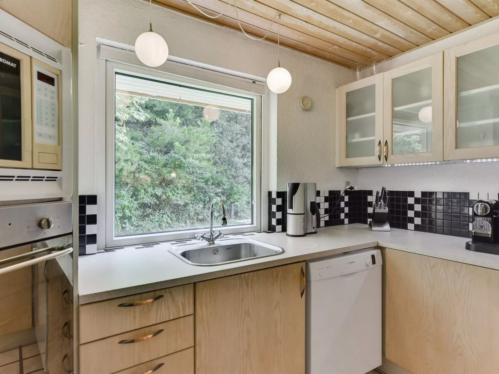 "Billing" - 11km from the sea-Drinnen