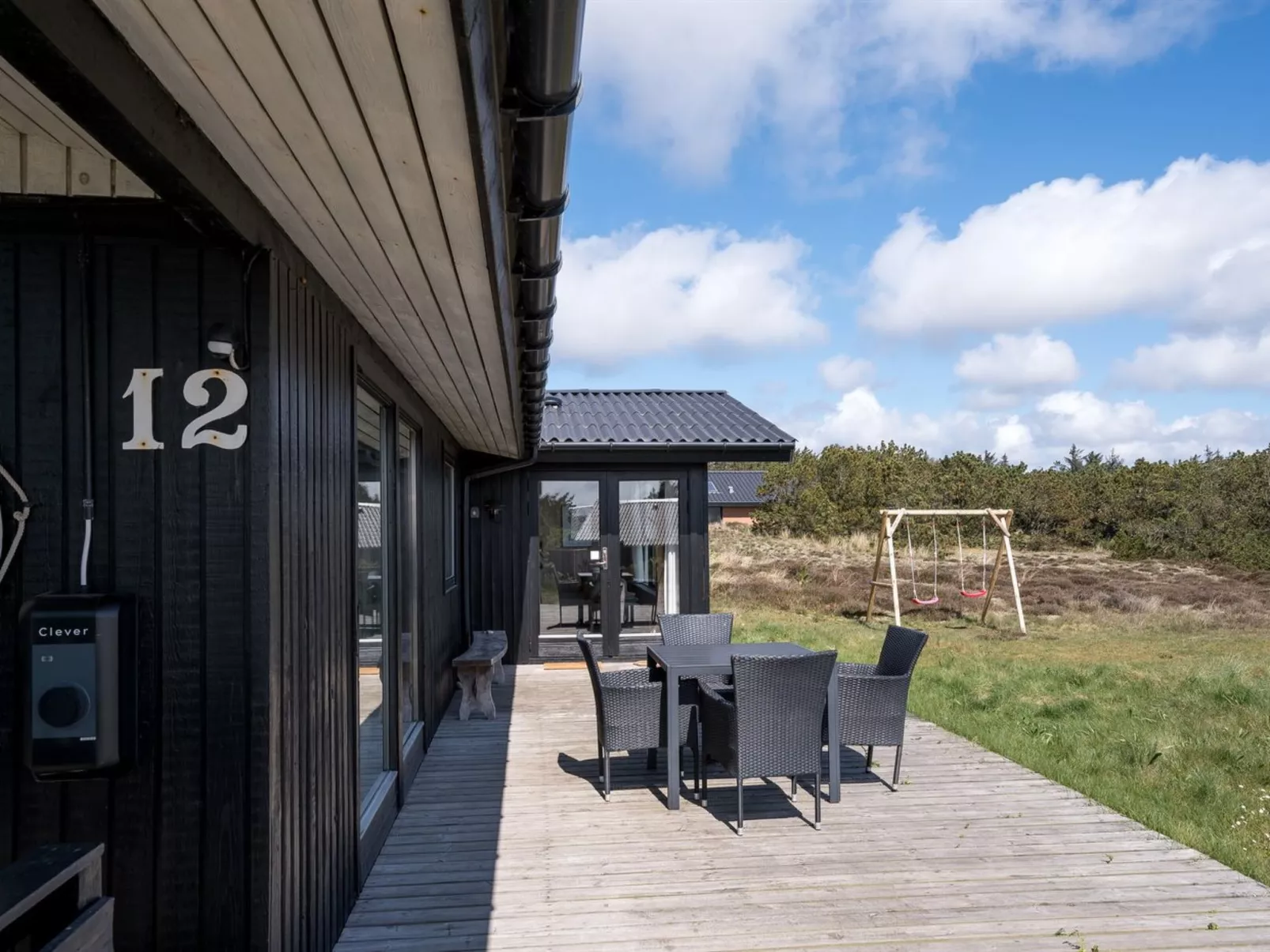 "Brunkil" - 500m from the sea-Outside