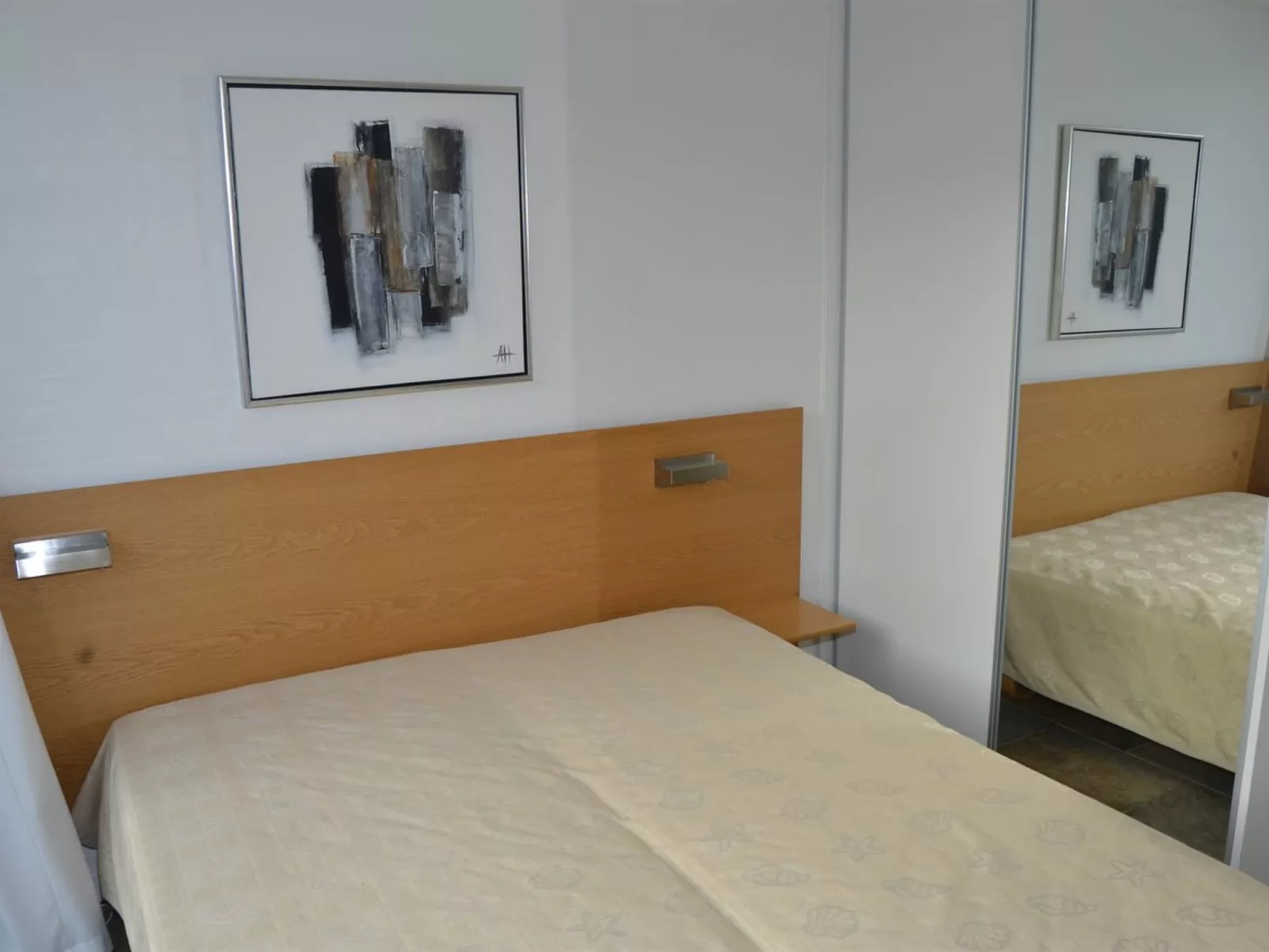 "Fanny" - 2km from the sea-Dedans