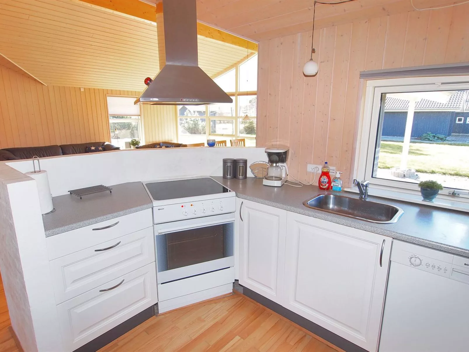 "Birthe" - 800m from the sea-Dedans