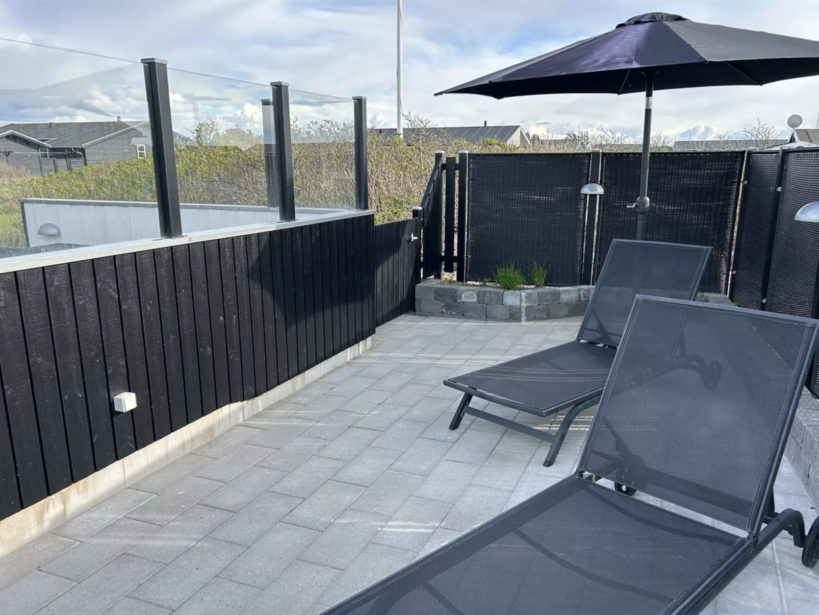 "Laurits" - 300m from the sea-Draußen