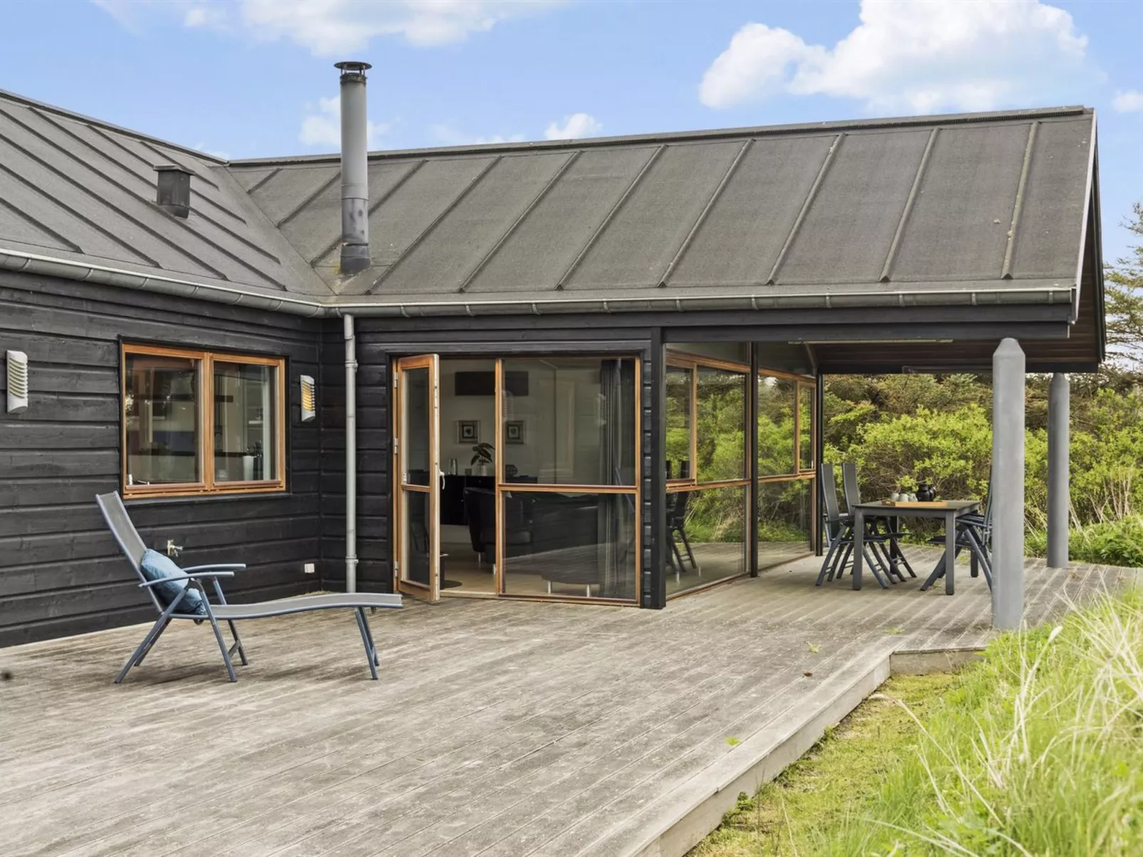 "Ilmatar" - 650m from the sea-Outside