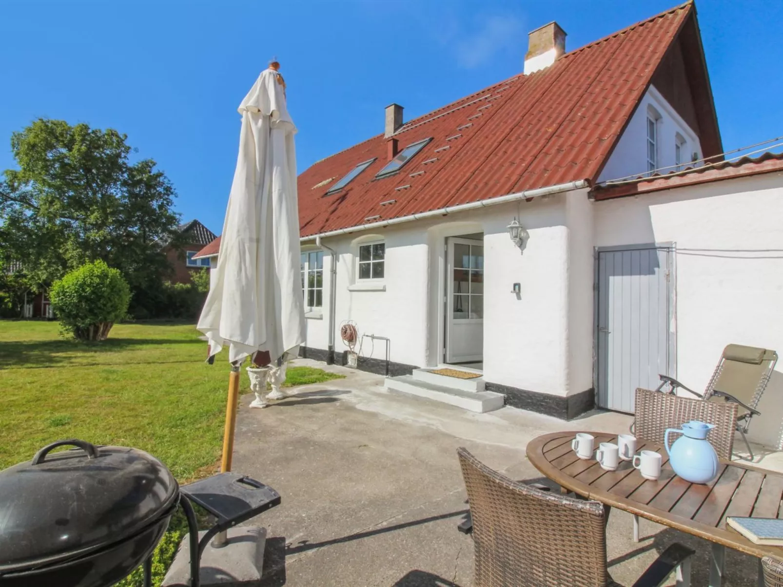 "Fraþulf" - 6km from the sea-Dehors