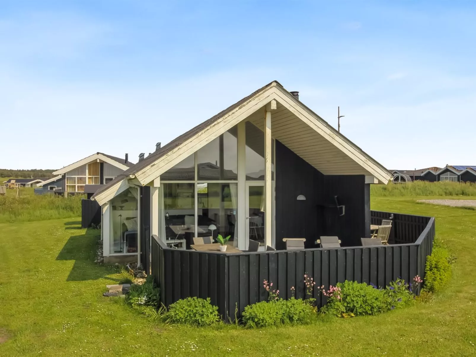 "Wifred" - 250m from the sea-Dehors