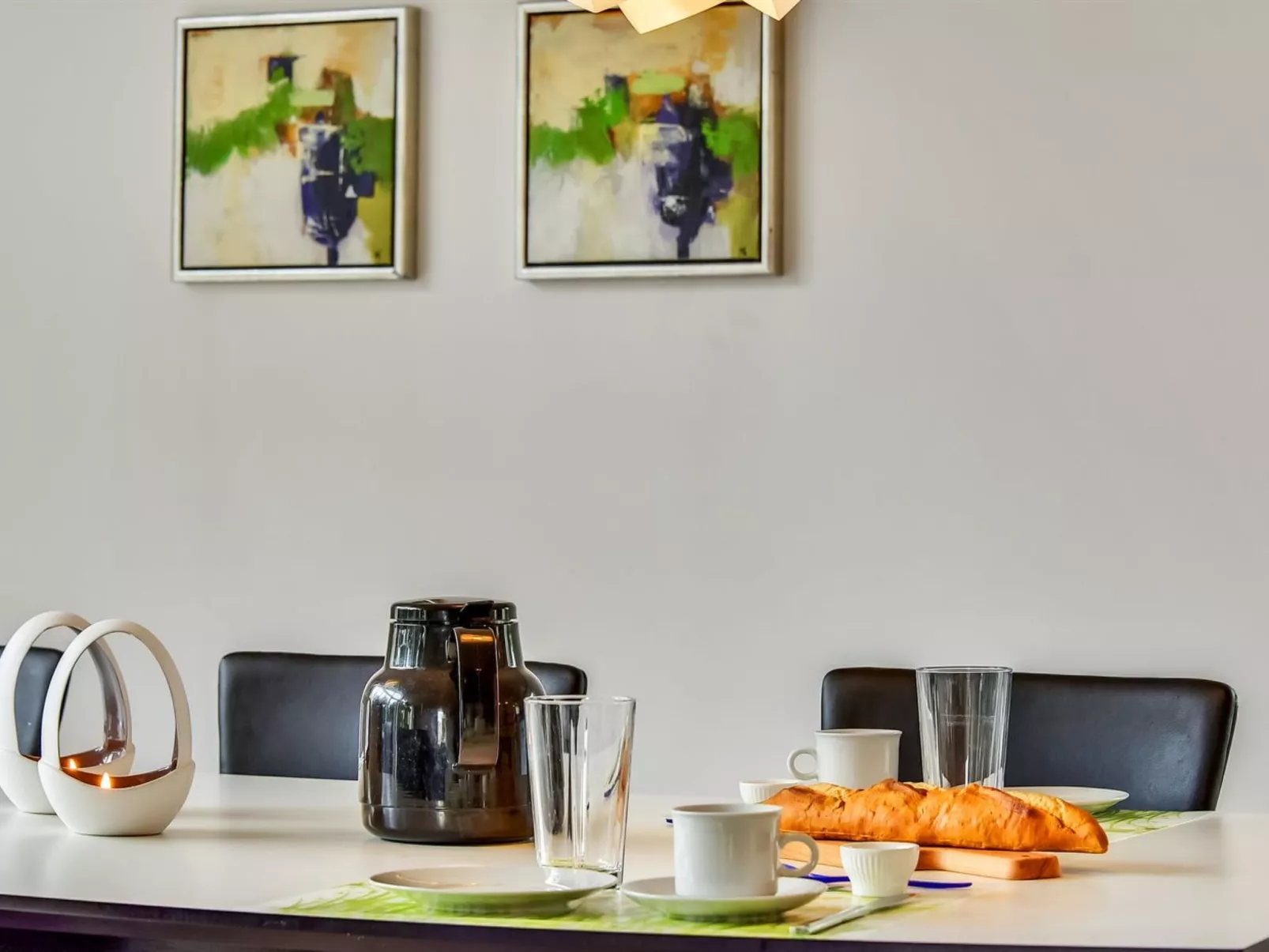 "Lav" - 3.8km from the sea-Dedans