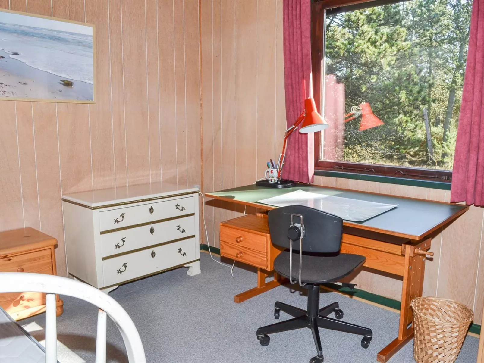 "Christian" - 3.5km from the sea-Drinnen