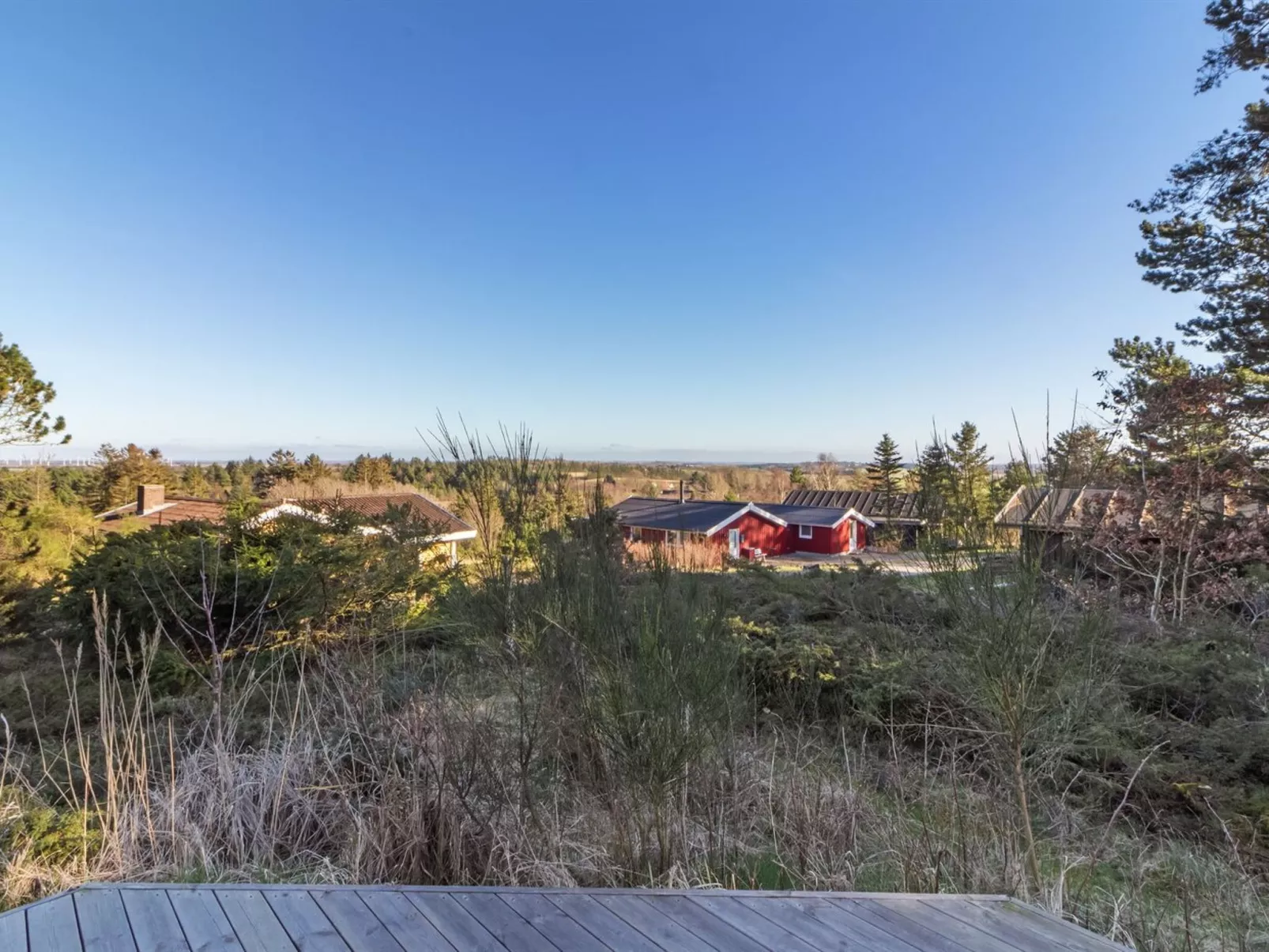 "Jaakob" - 4km from the sea-Draußen