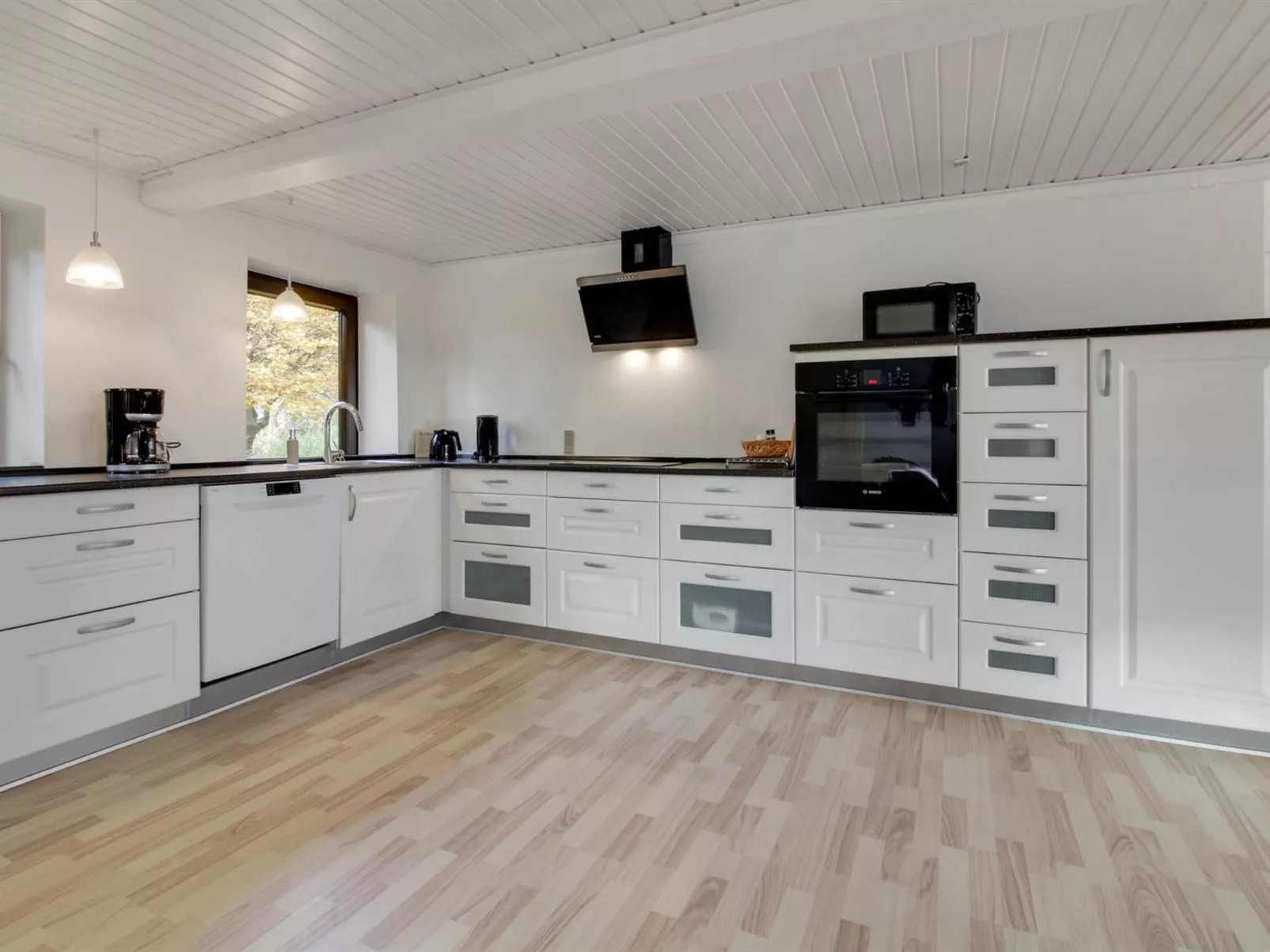 "Lokke" - 19km from the sea-Inside