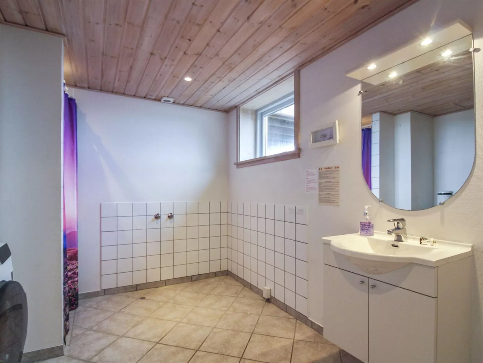 "Otis" - 10m from the sea-Dedans