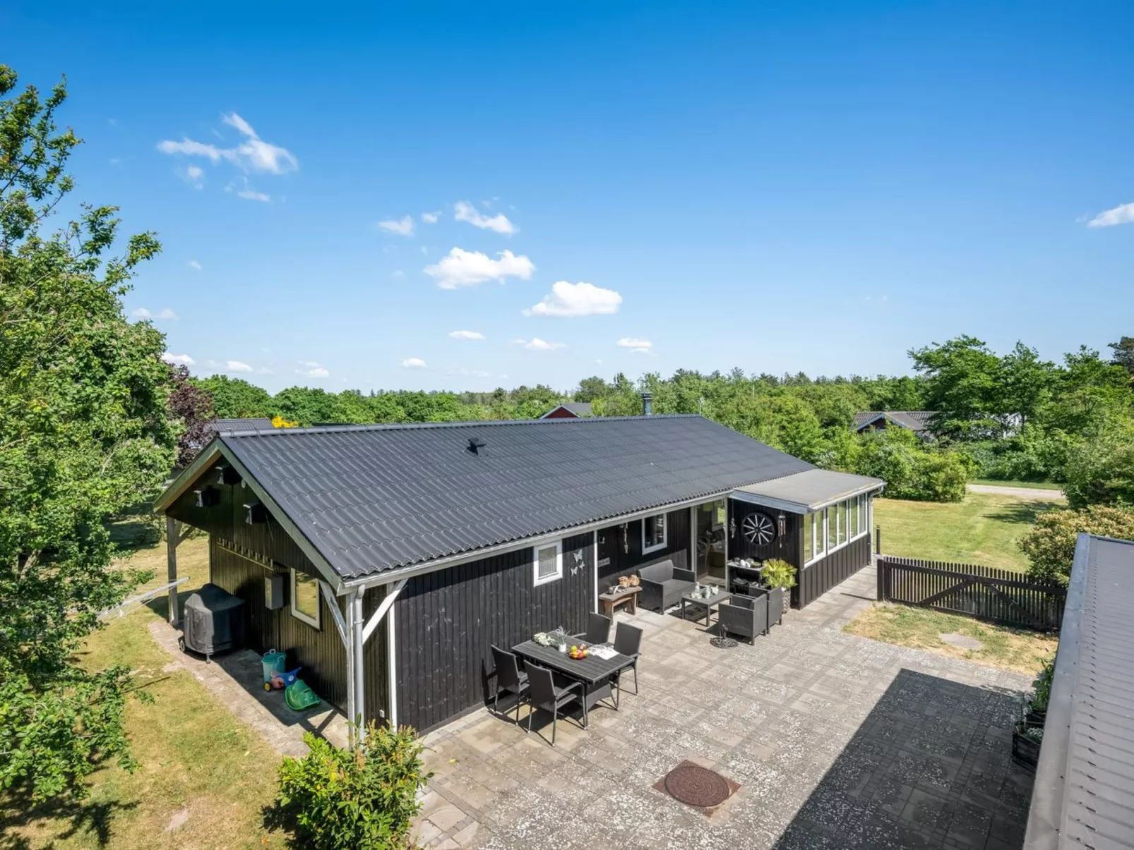 "Sebine" - 400m to the fjord-Dehors