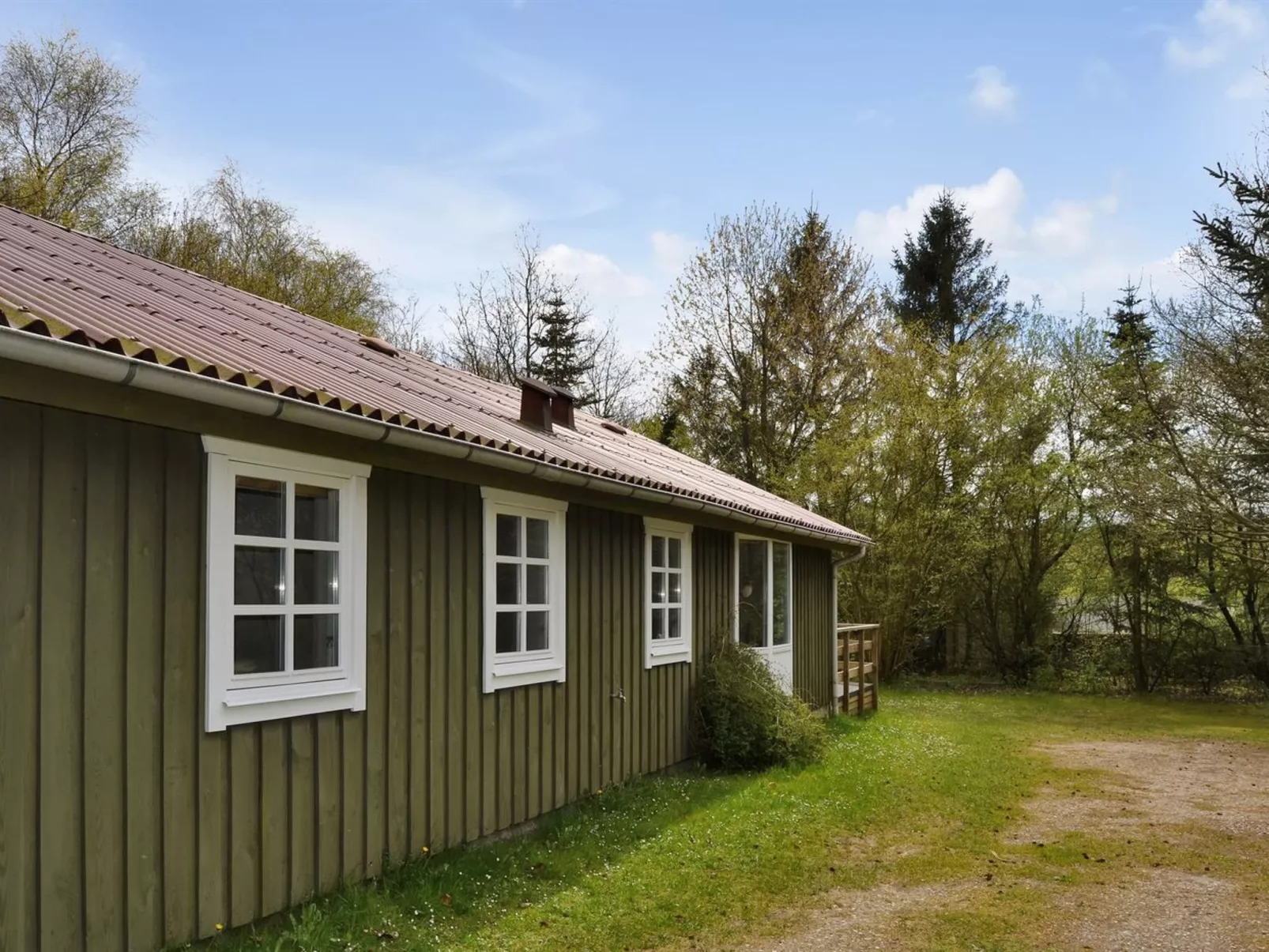 "Joonatan" - 30km from the sea-Outside