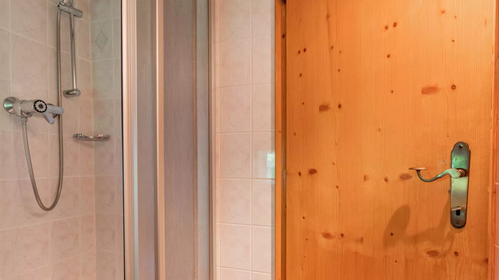 Rettenstein-Bathroom