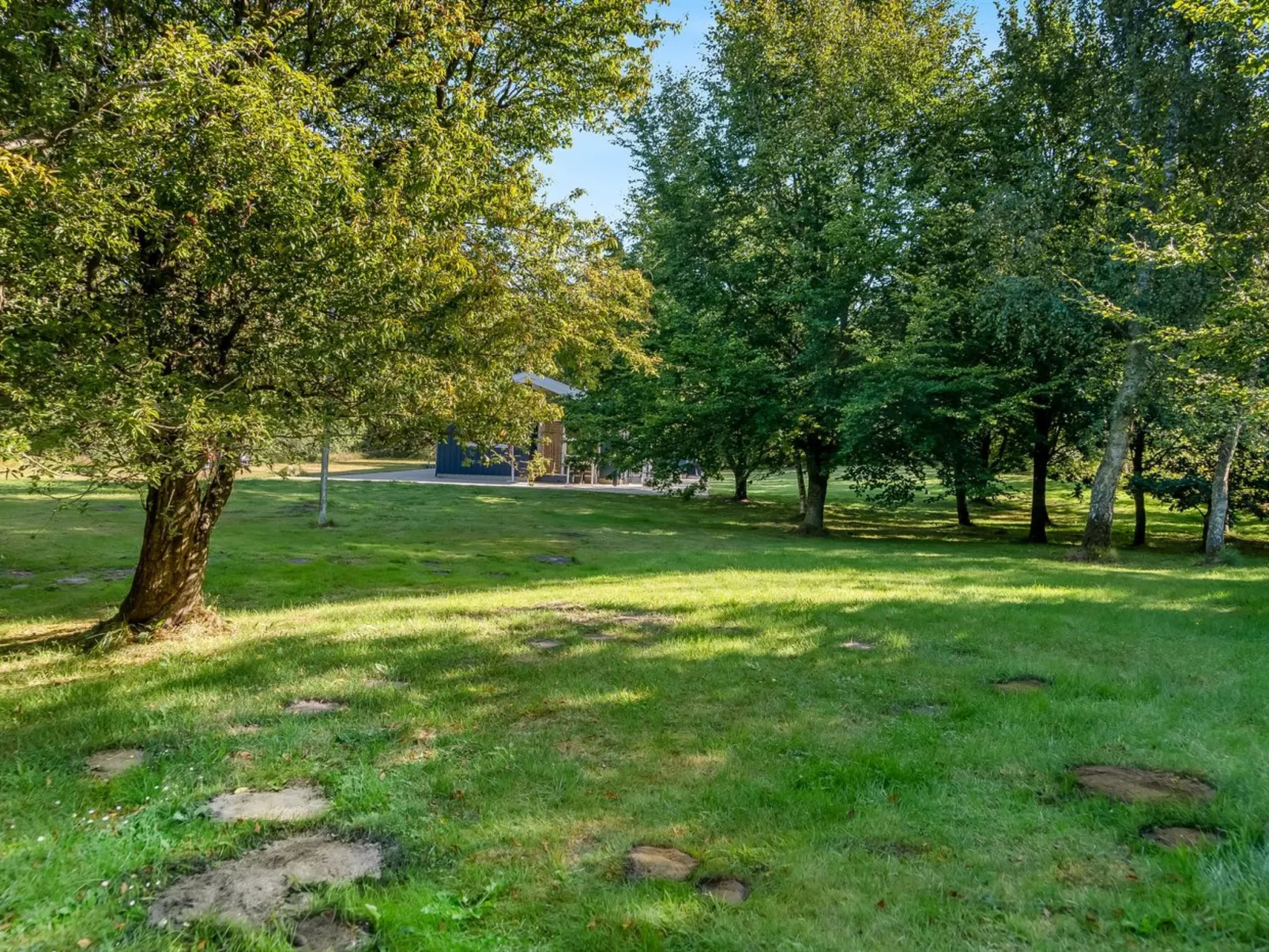 "Barne" - 4km from the sea-Draußen