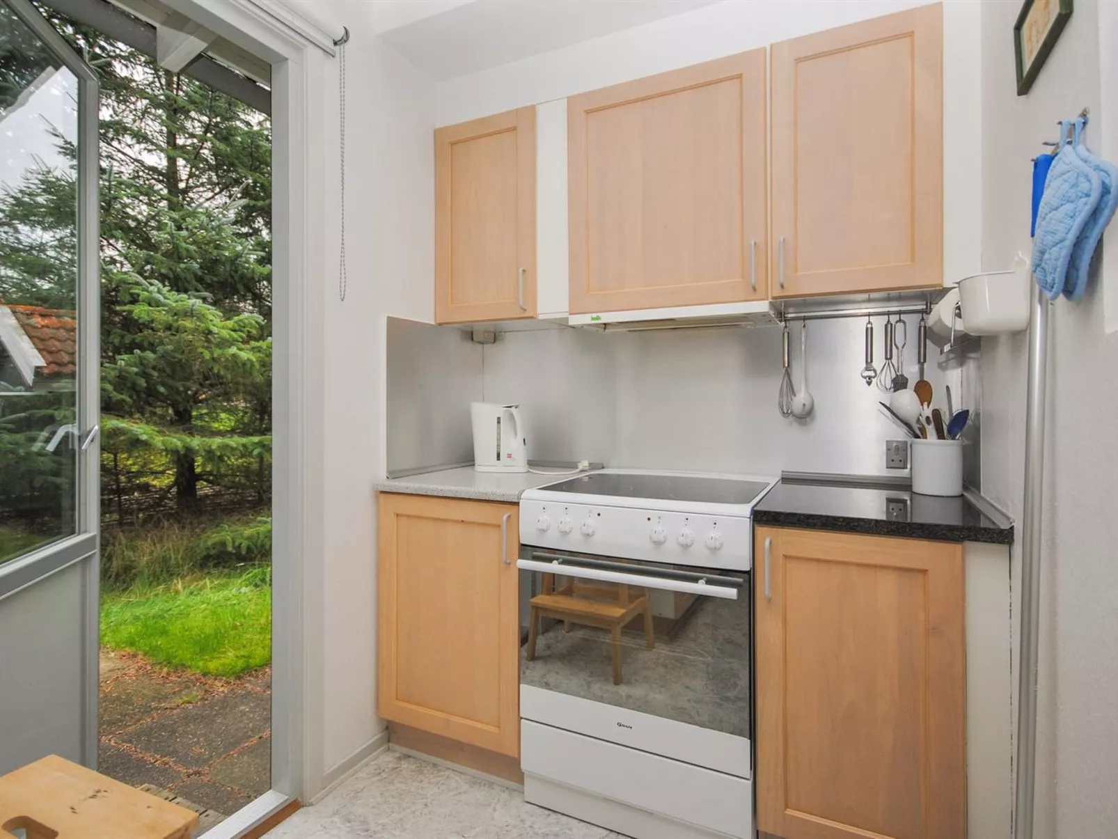 "Amber" - 500m from the sea-Dedans