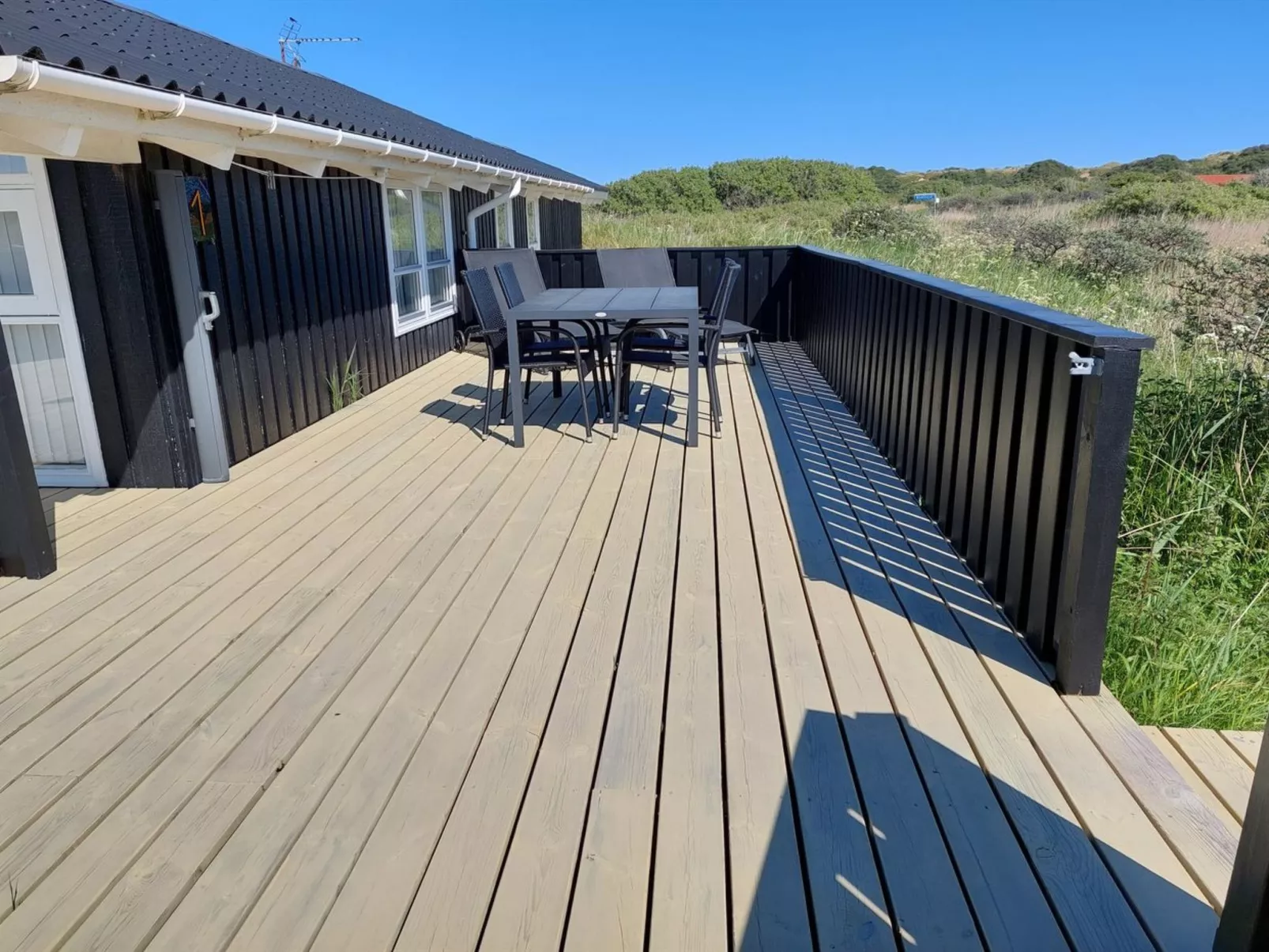 "Sixten" - 450m from the sea-Outside