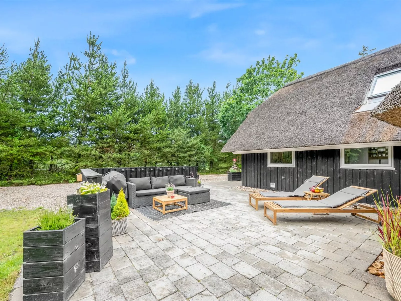 "Arttu" - 2.4km from the sea-Outside