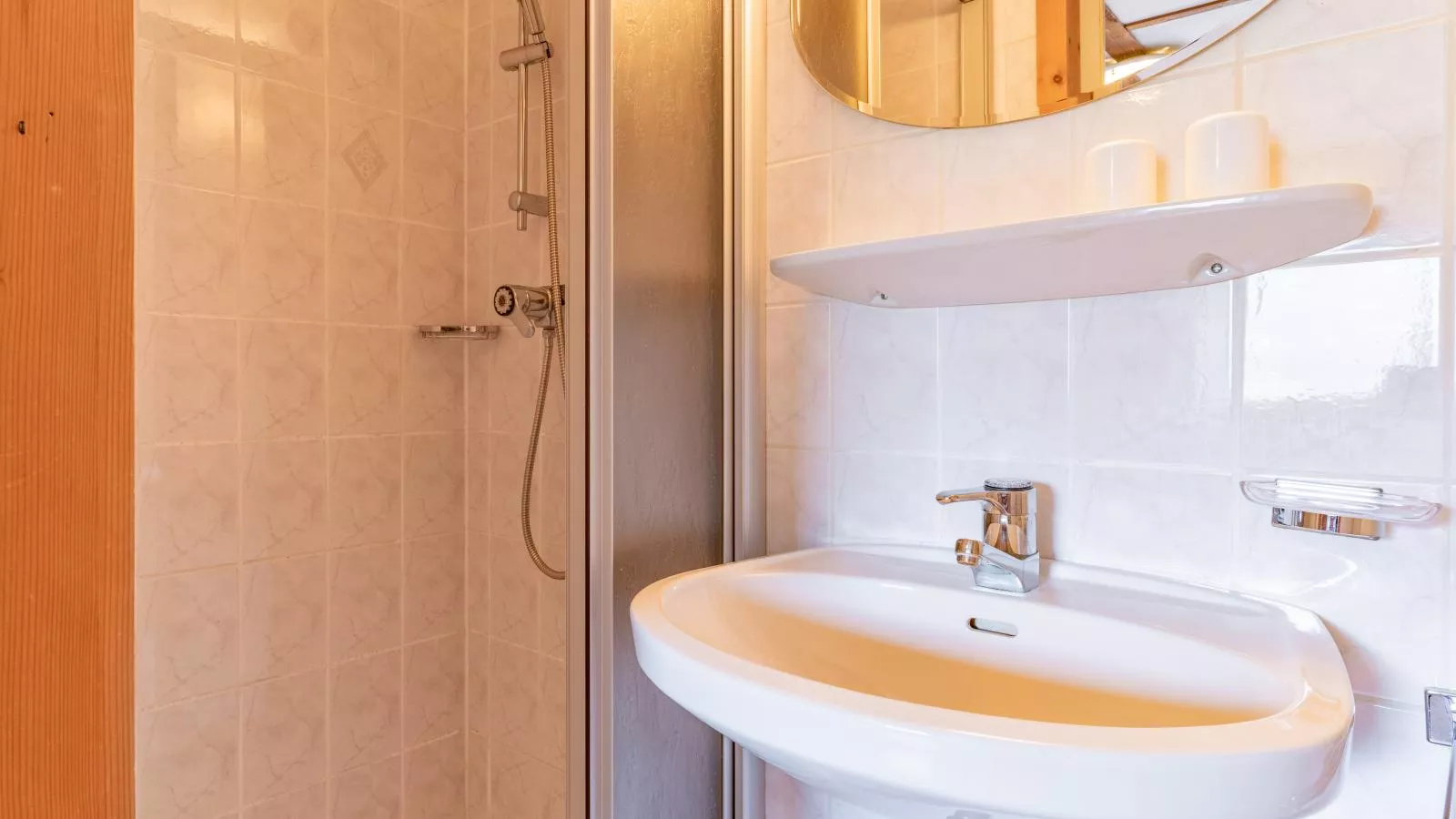 Gaisbergblick-Bathroom