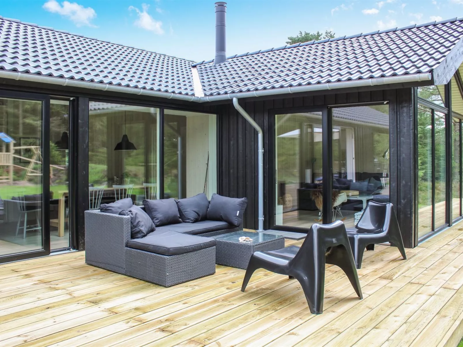 "Cate" - 150m from the sea-Outside