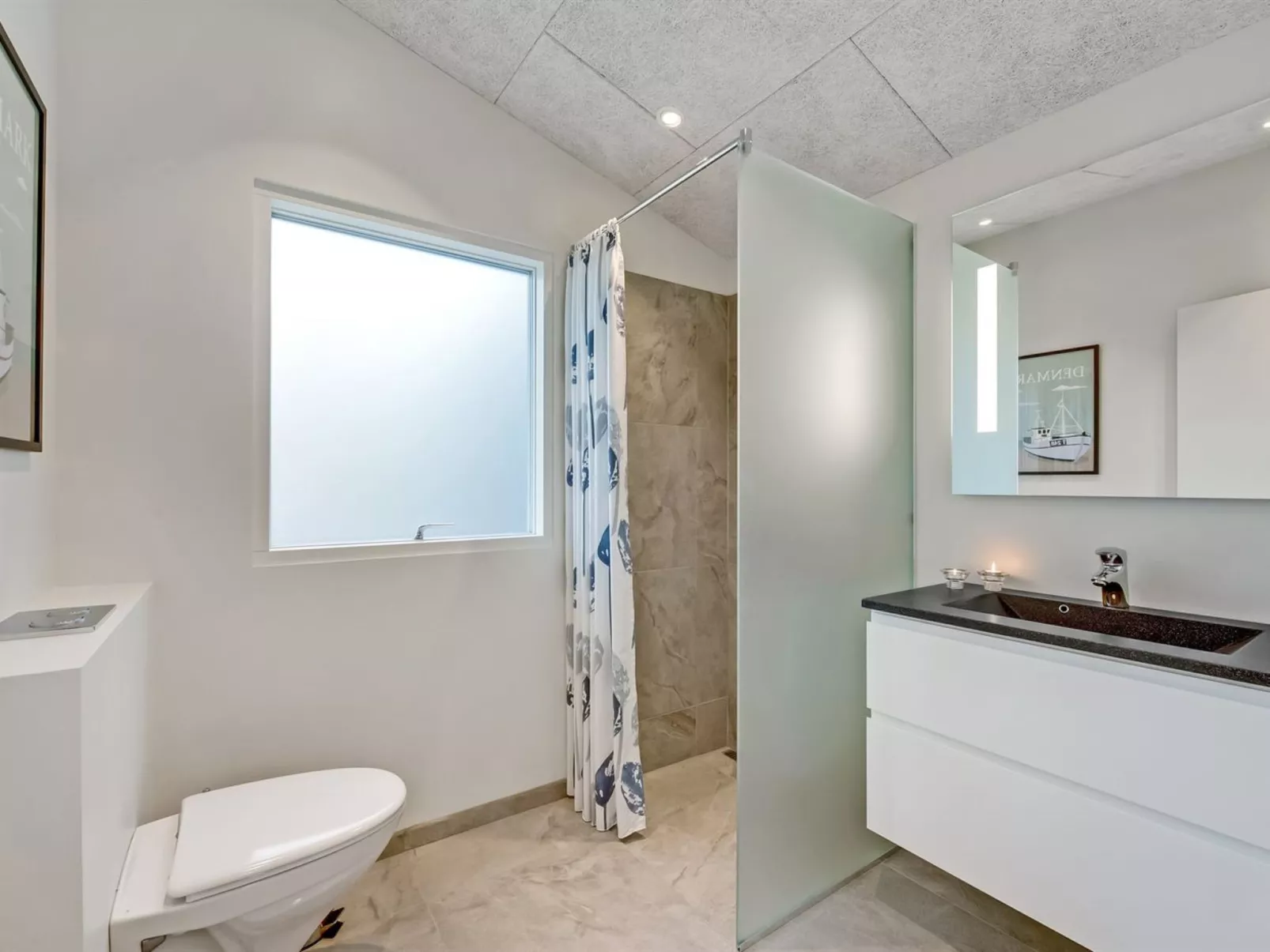 "Birger" - 300m from the sea-Inside