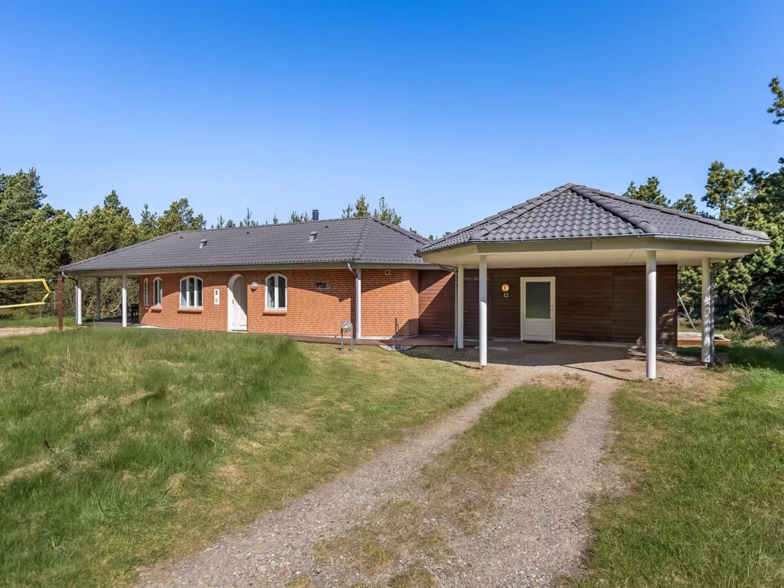 "Agusta" - 1.1km from the sea-Outside