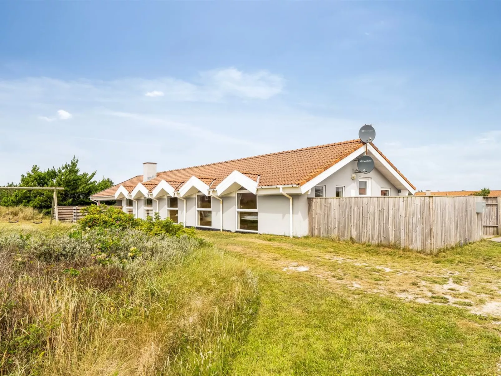 "Luzy" - 600m from the sea-Outside