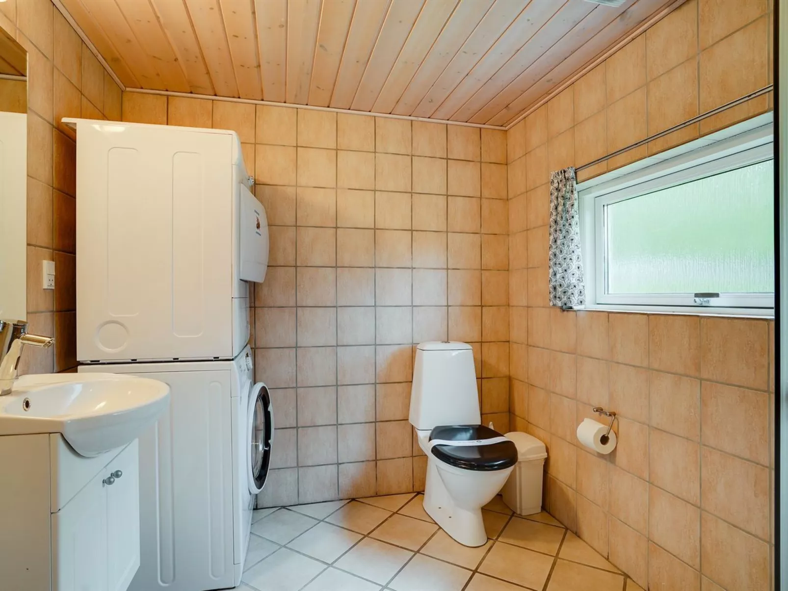 "Hermand" - 700m from the sea-Dedans