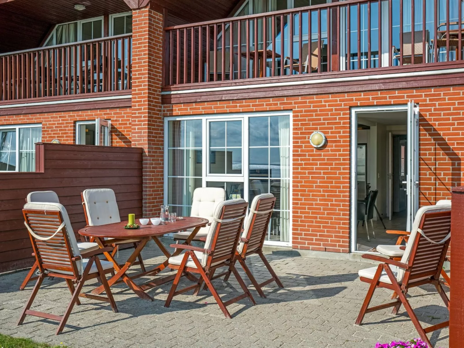 "Henrietta" - 3.5km from the sea-Dehors