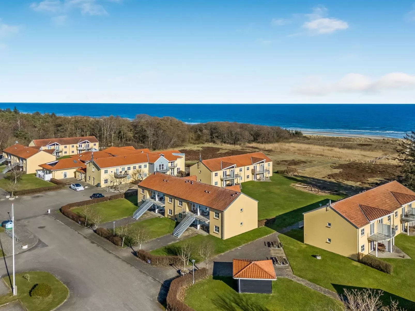 "Jyrki" - 100m from the sea-Draußen