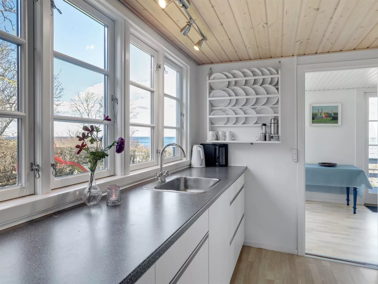 "Fabine" - 50m from the sea-Drinnen