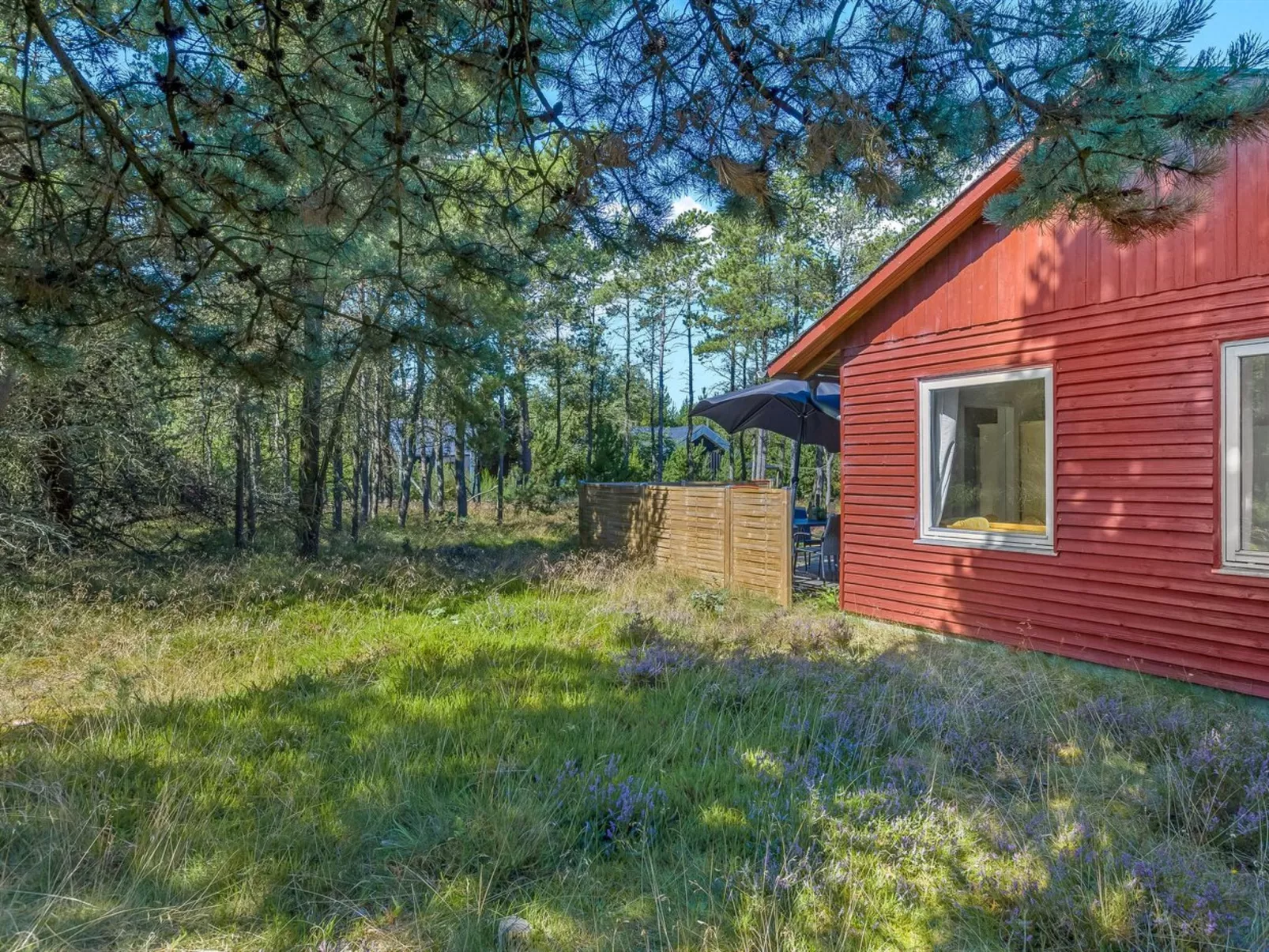 "Dorreth" - 800m from the sea-Outside