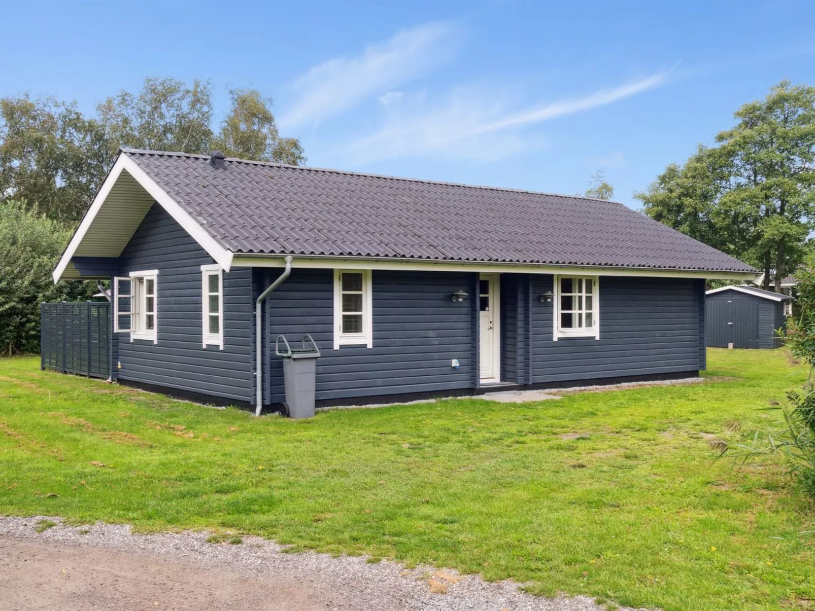 "Aldis" - 300m from the sea-Draußen