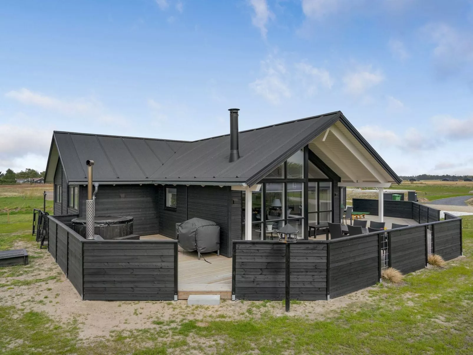 "Ina" - 1.2km from the sea-Draußen