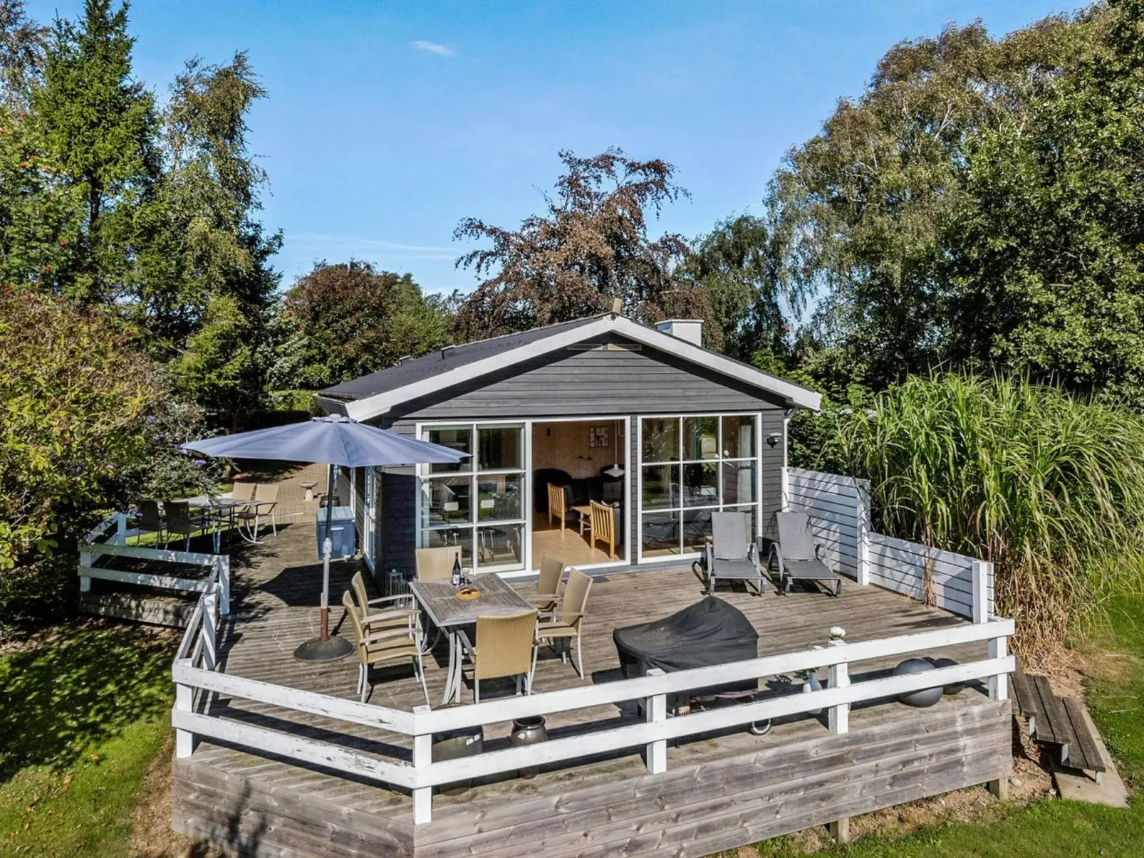 "Leandra" - 600m from the sea-Outside