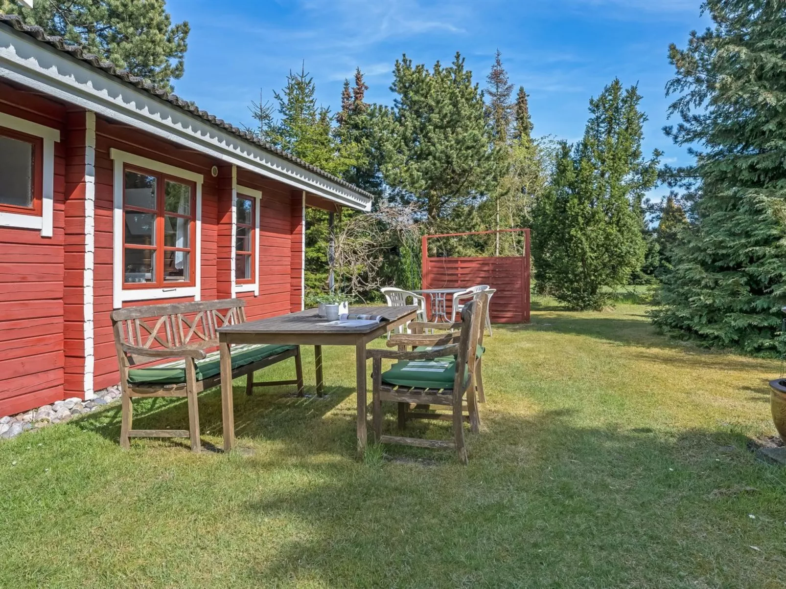 "Berit" - 700m from the sea-Draußen