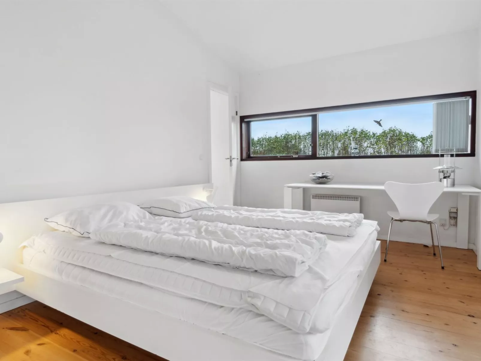 "Erikka" - 300m to the fjord-Inside