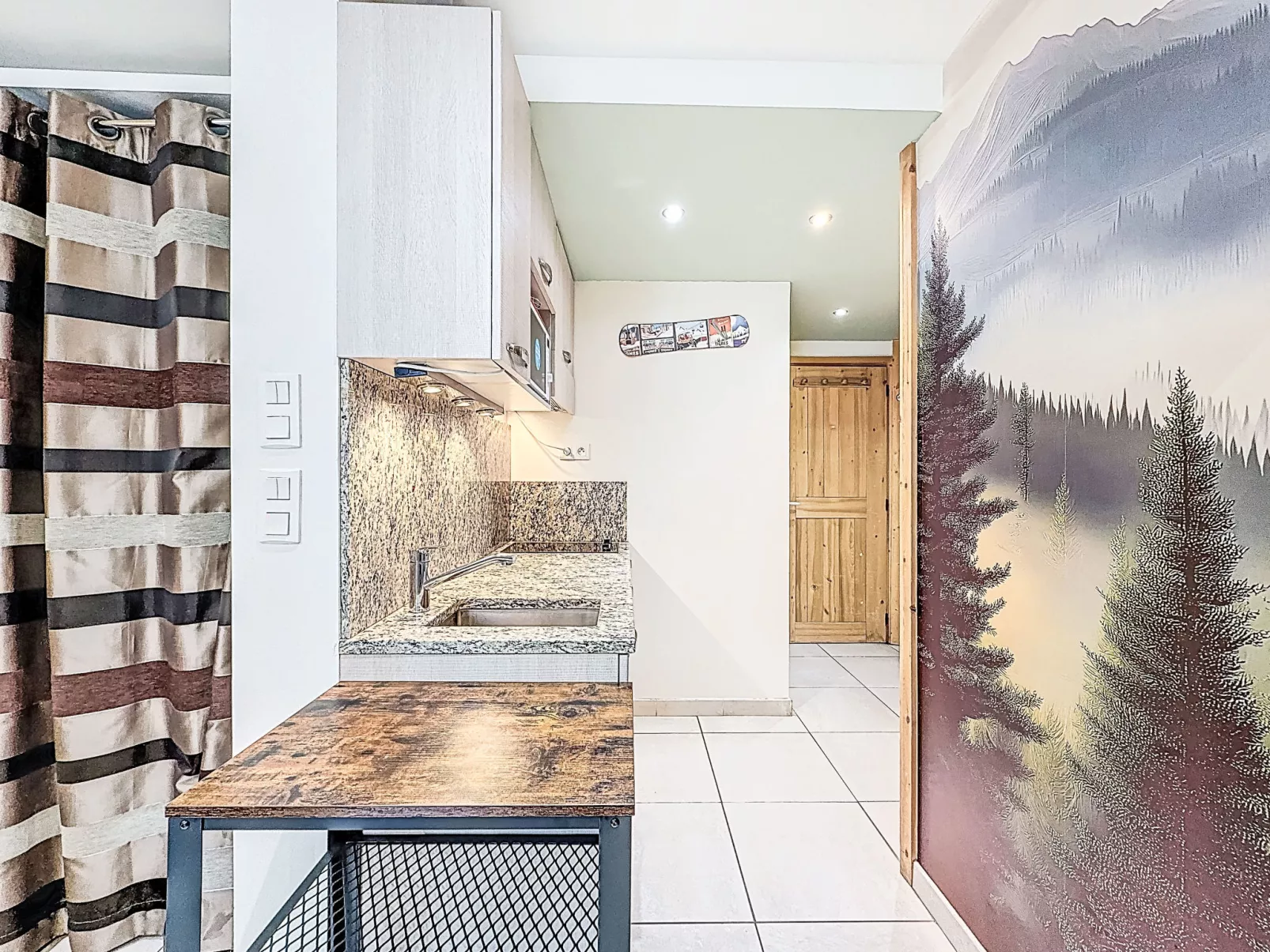 Le Sefcotel (Val Claret)-Drinnen