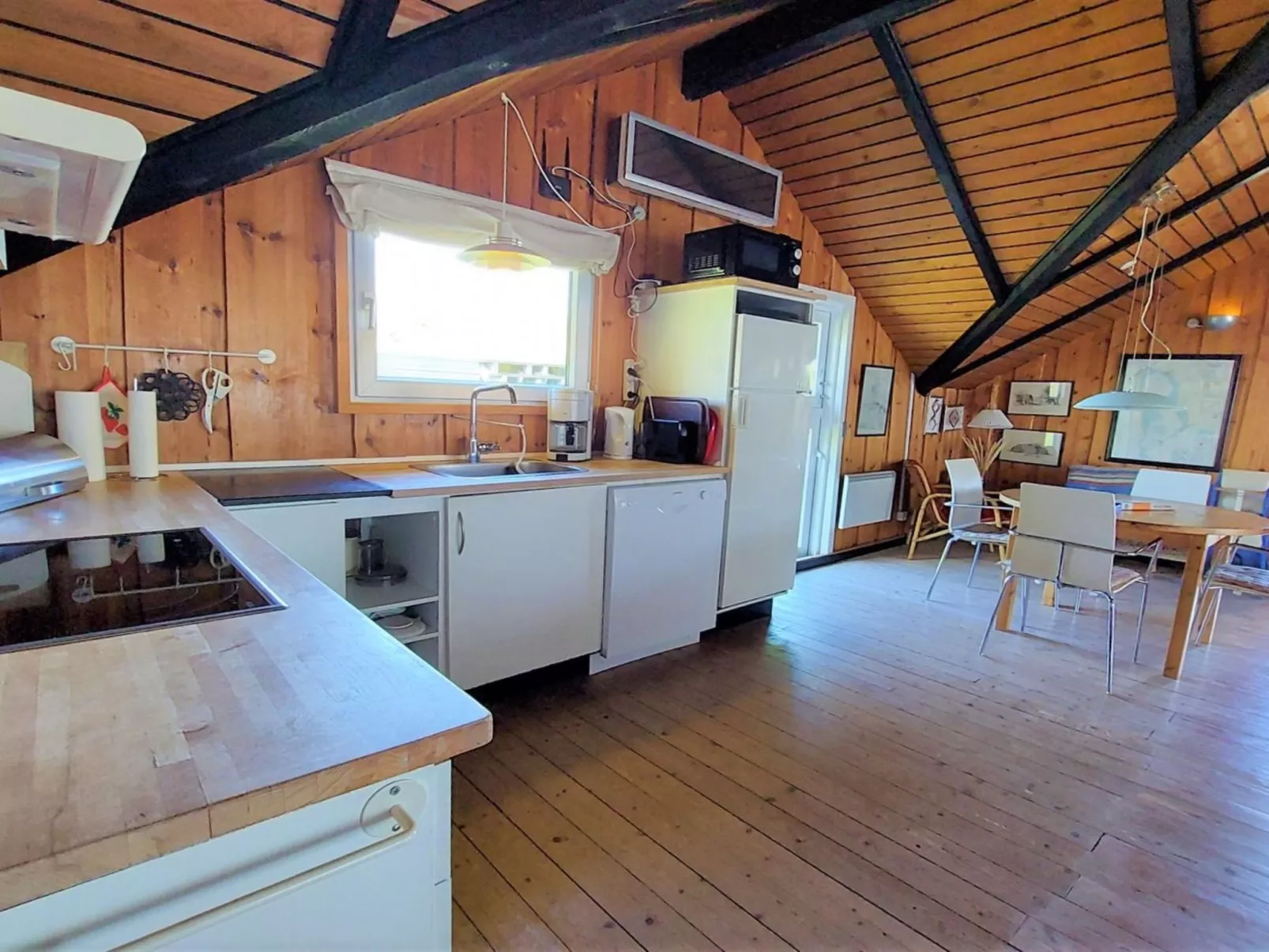 "Beneta" - 300m from the sea-Inside