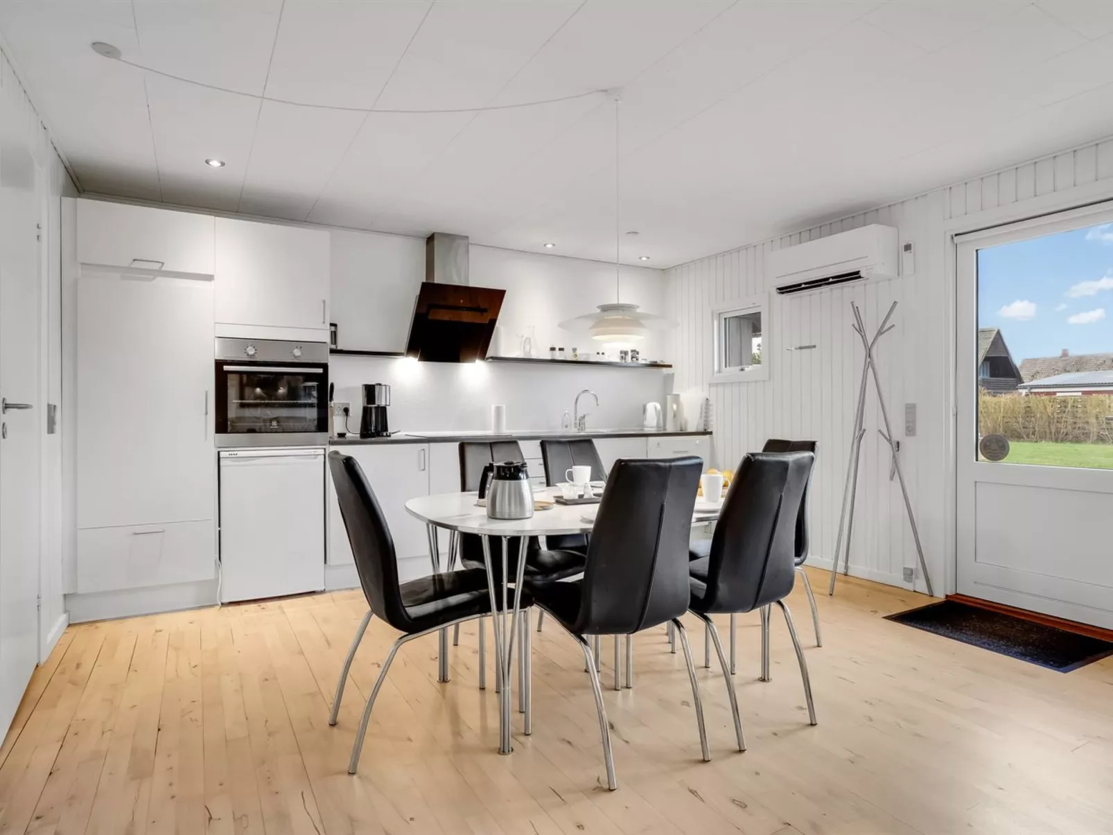 "Esther" - 700m from the sea-Drinnen