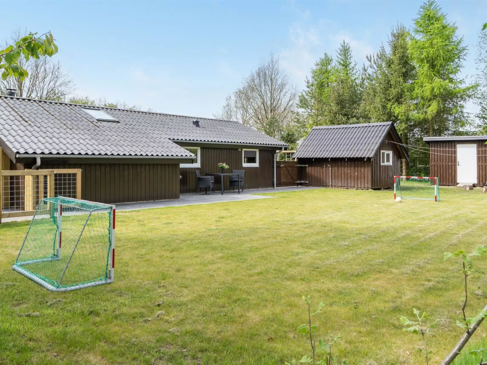 "Kea" - 30km from the sea-Outside