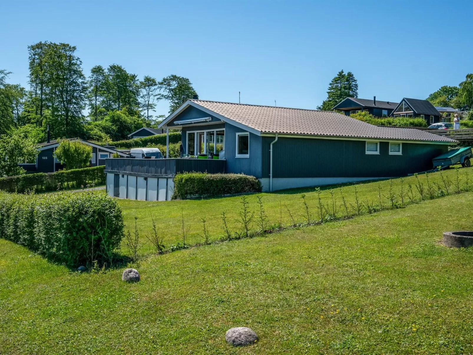 "Jenvold" - 300m to the fjord-Outside