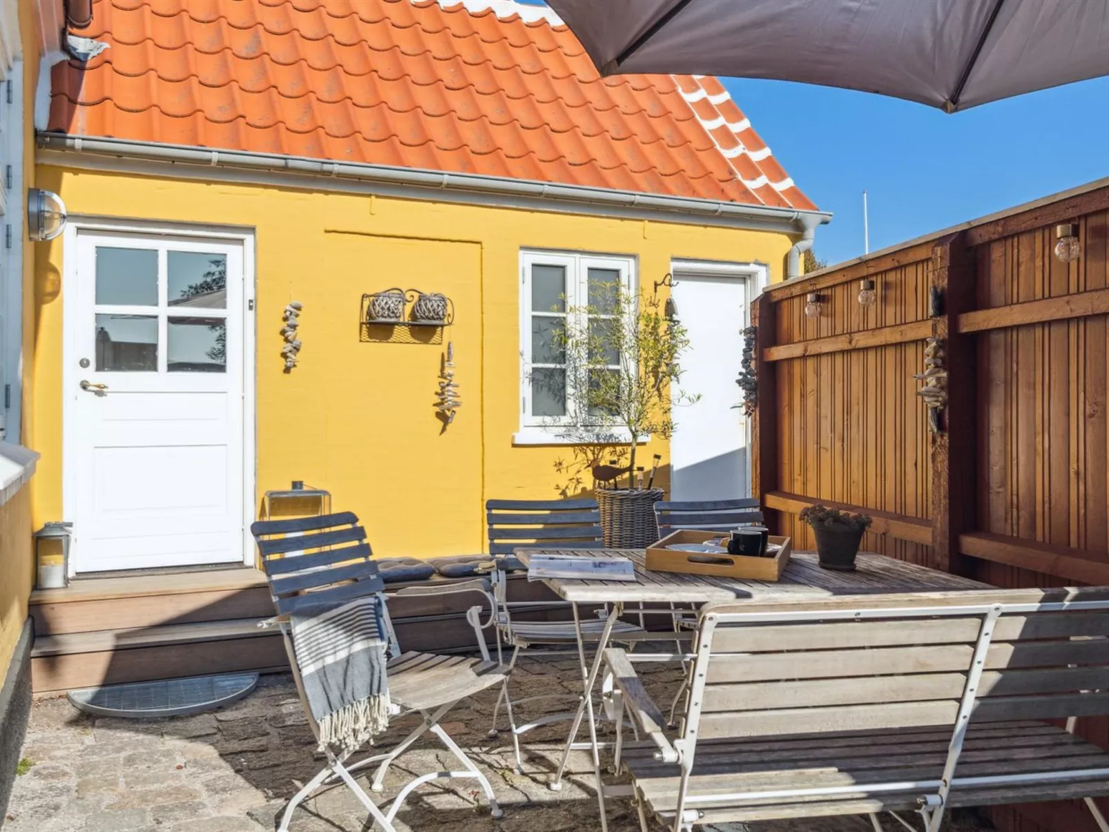 "Ortrud" - 200m from the sea-Draußen