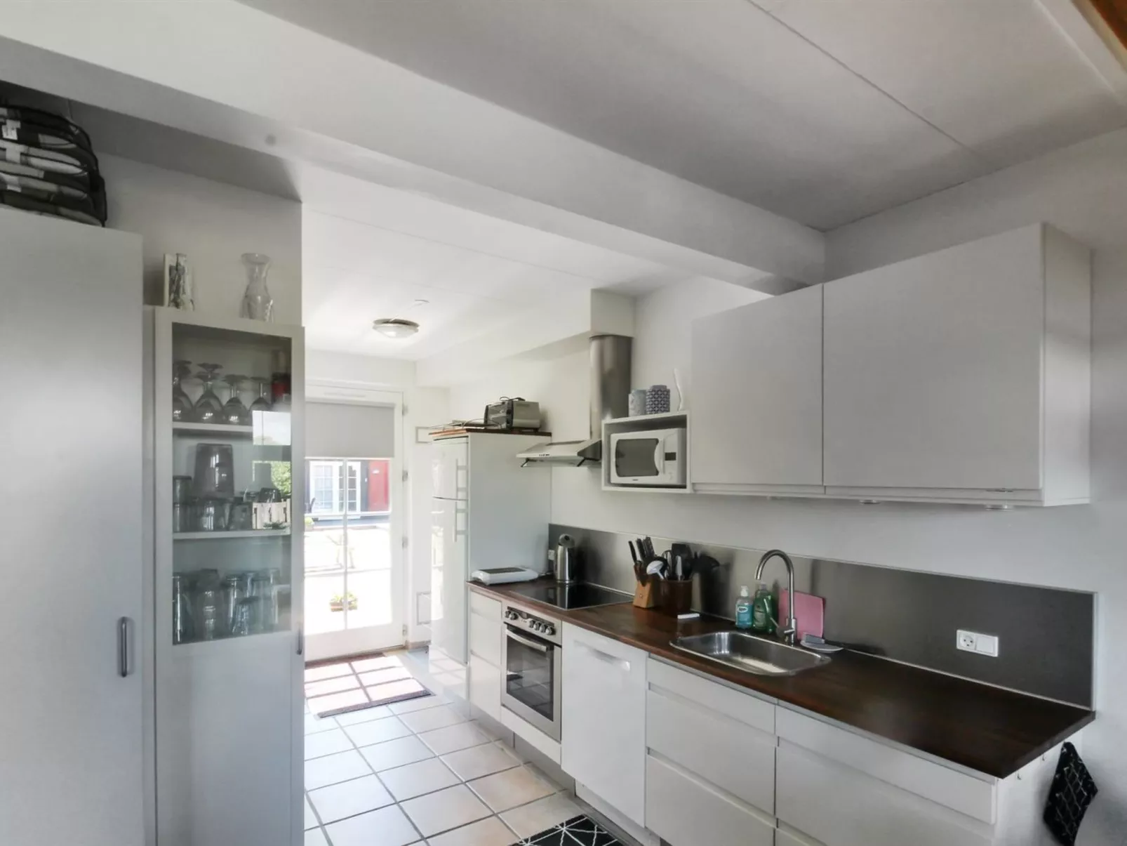 "Karoline" - 6km from the sea-Dedans