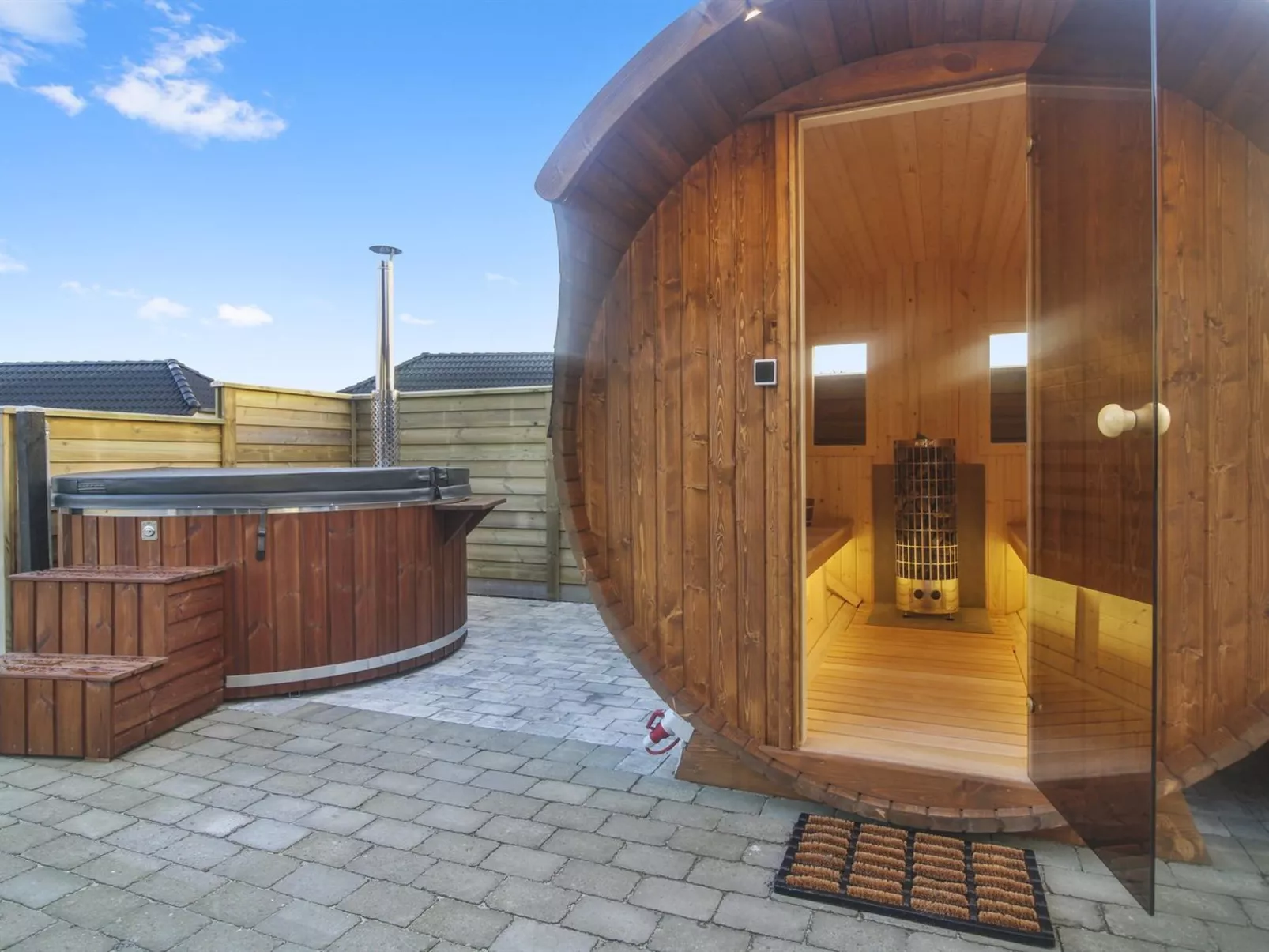 "Ulva" - 400m from the sea-Outside