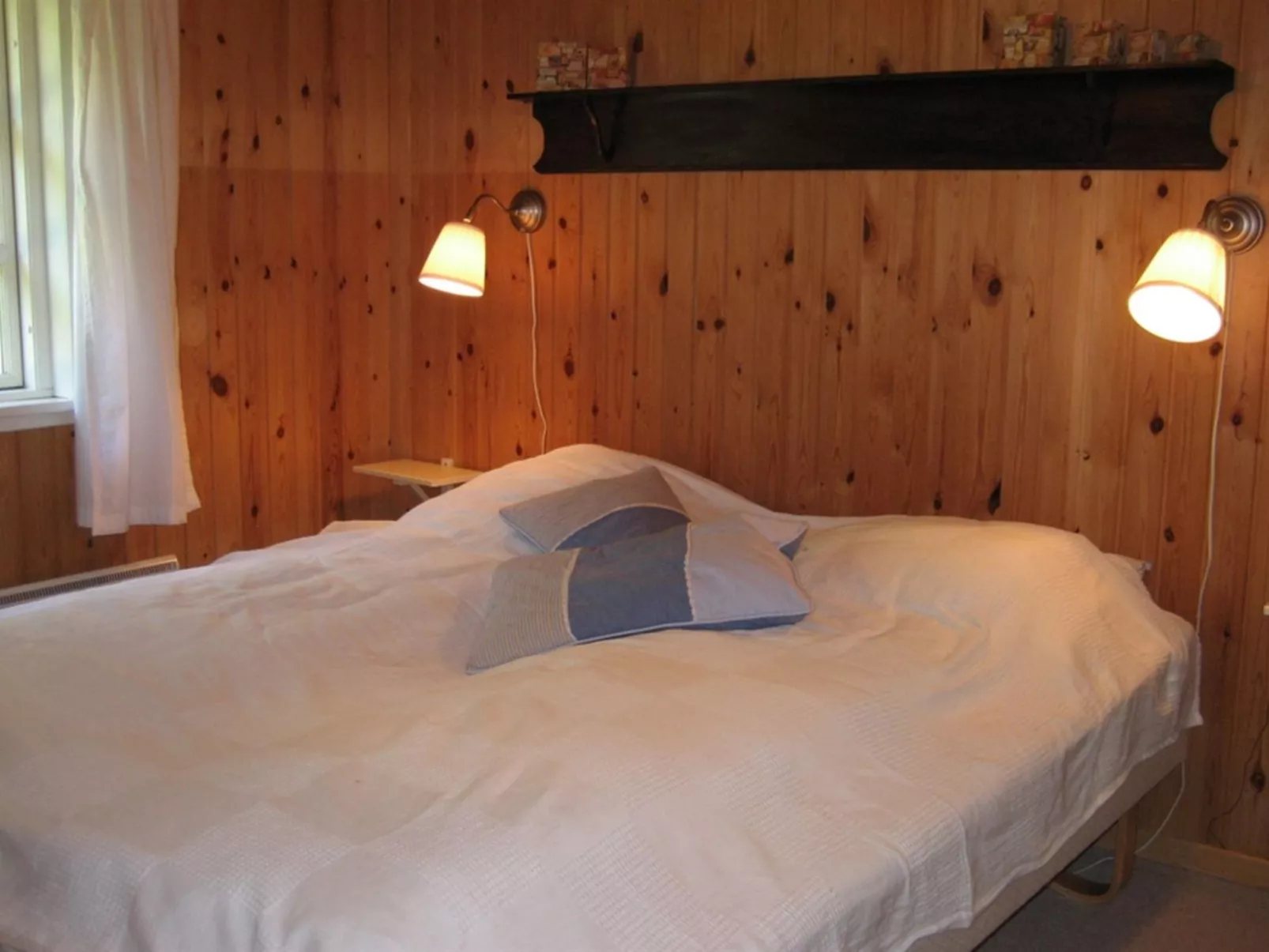 "Cassius" - 600m from the sea-Drinnen