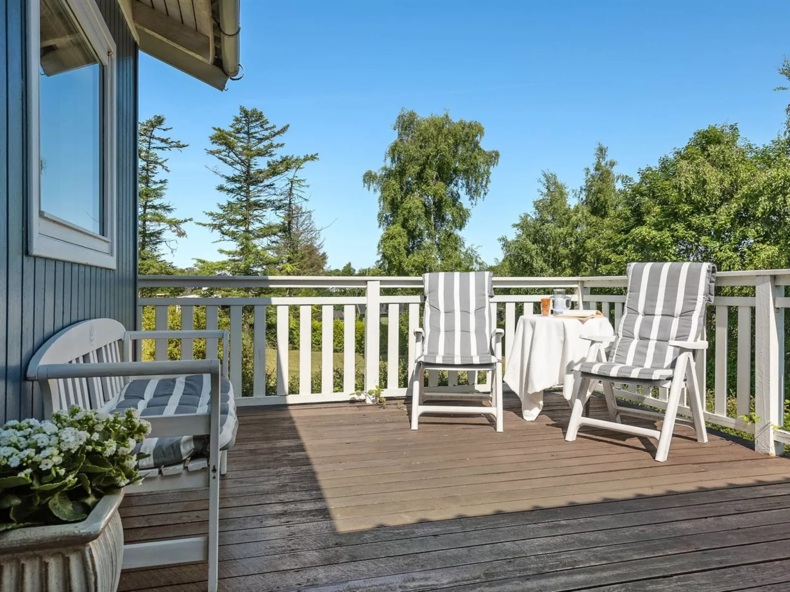 "Lillan" - 250m from the sea-Outside