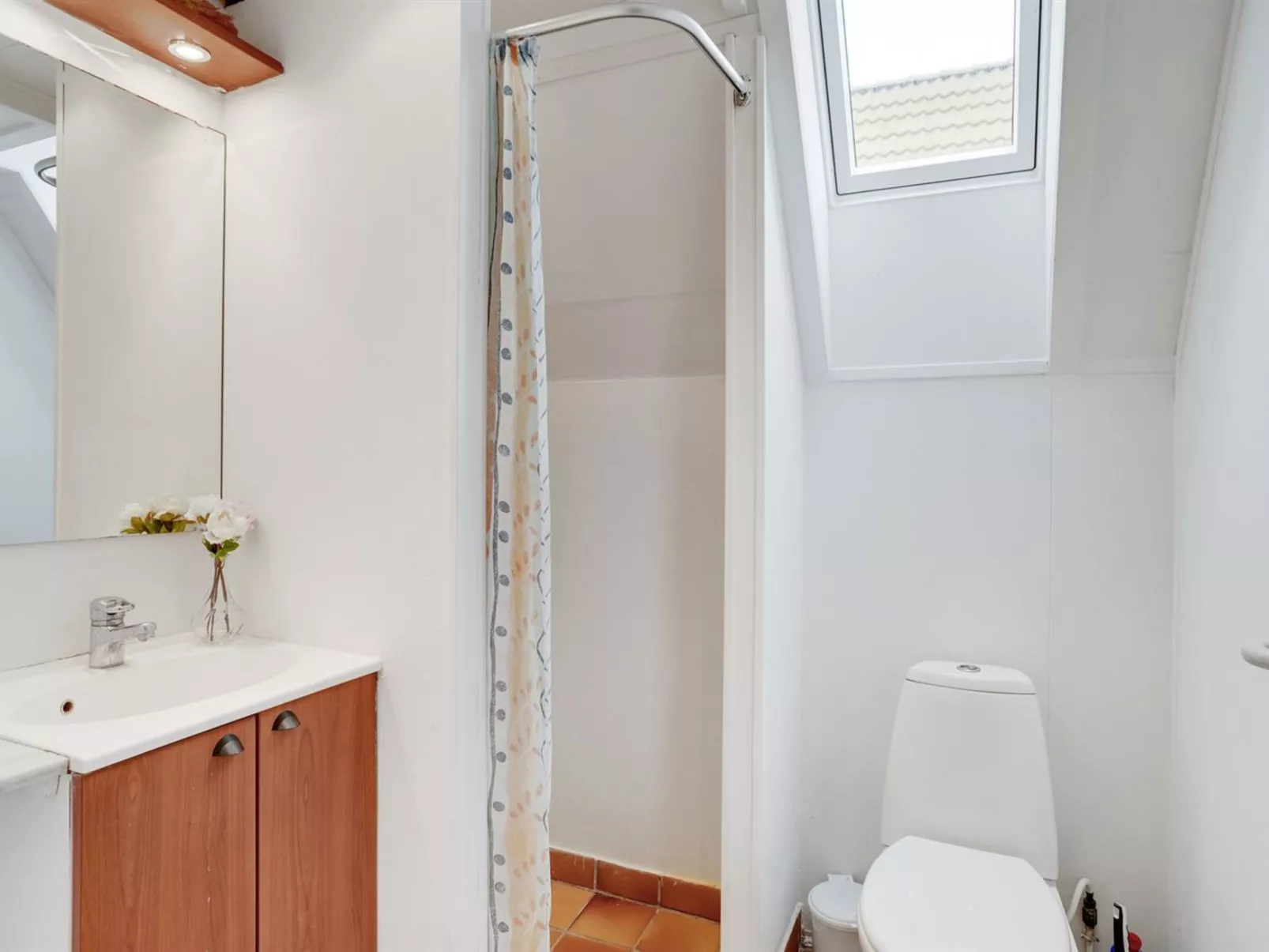 "Mijat" - 100m from the sea-Drinnen