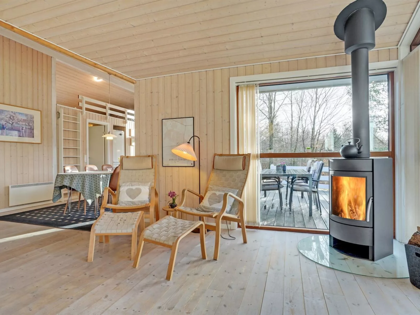 "Swarte" - 30km from the sea-Inside