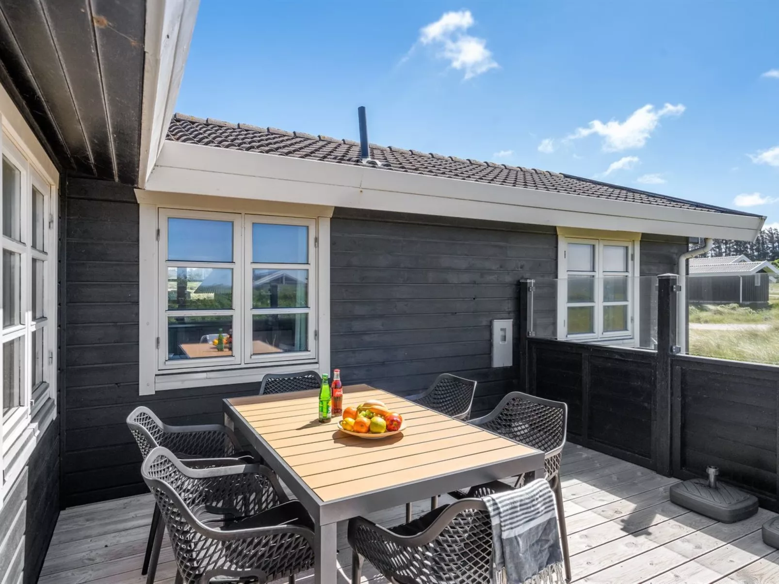 "Elea" - 394m from the sea-Draußen