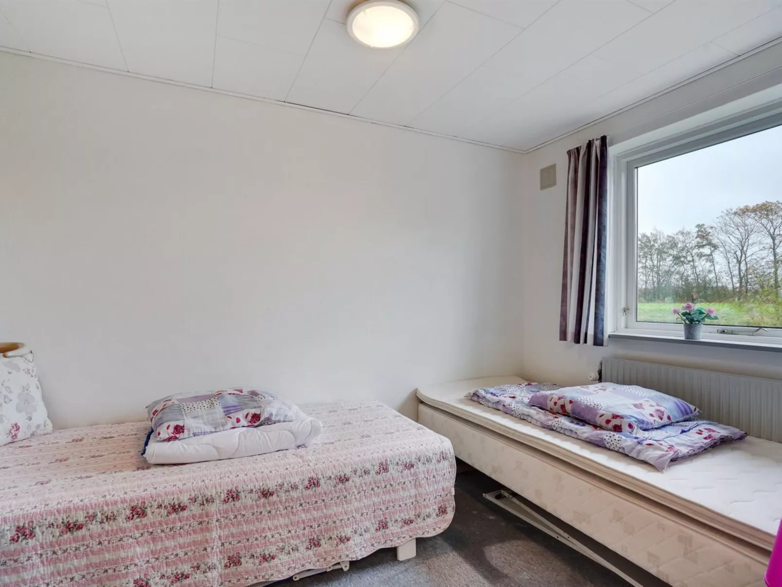 "Vogn" - 500m to the fjord-Inside